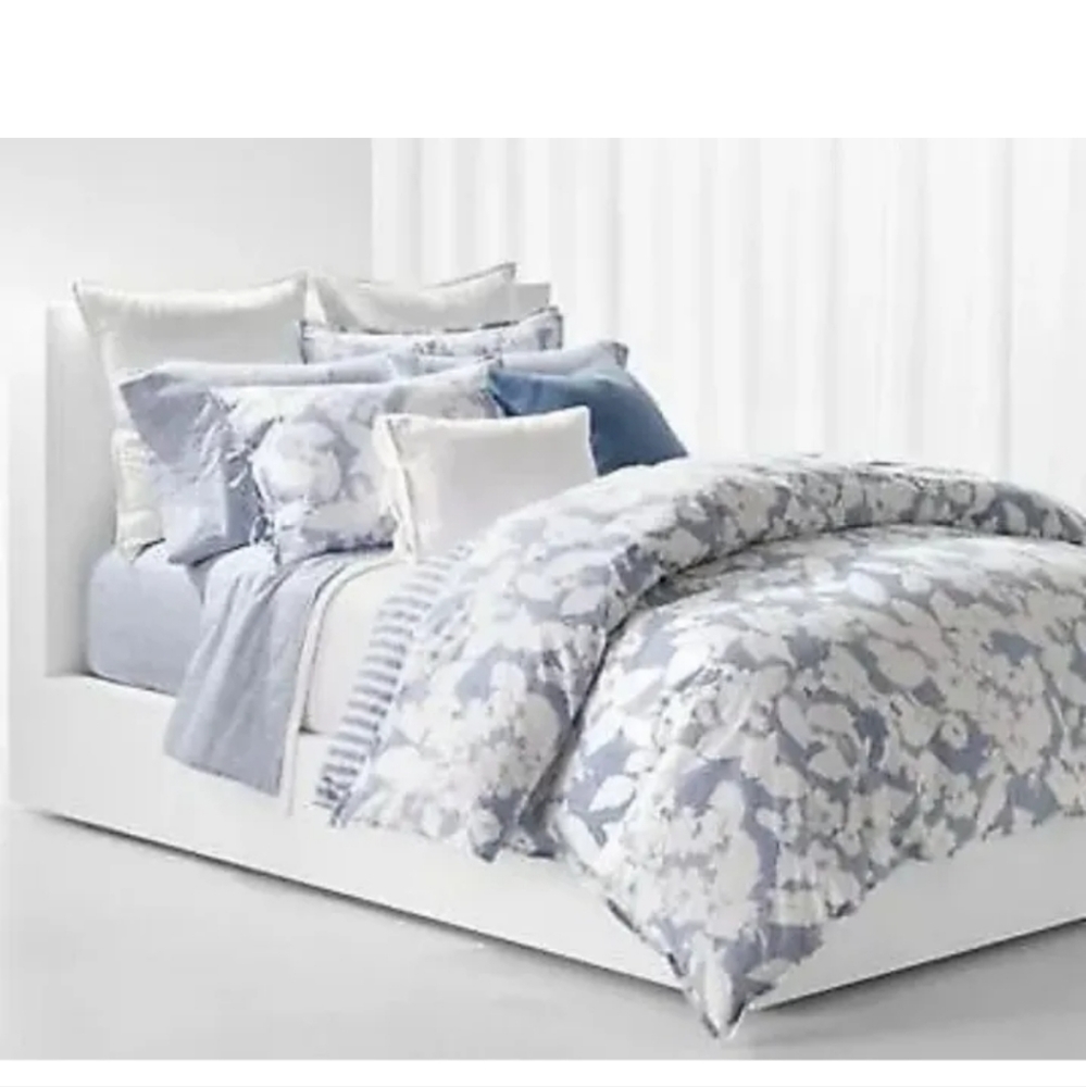 Brand New Ralph Lauren Willa floral 3 piece king comforter set - Picture 2 of 6